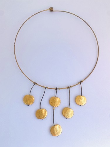 Collier torque pendentifs - à,