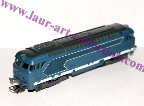 Lima 208036 locomotive - lima, ho