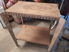 Ancienne Desserte en bois, Table d'appoint 69x49cm par 73,5cm