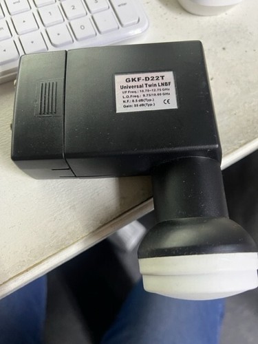 Lnb output lnbf universal quad - output,