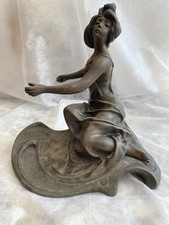Régule Art Nouveau Signé