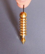 PENDULE  ISIS 7 PLATEAUX  LAITON MASSIF DORE    RADIESTHESIE ESOTERISME  °*