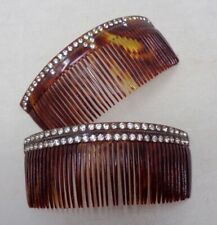 Lot 2 peignes à cheveux