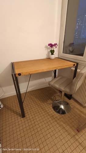 Table haute qualité en - de,