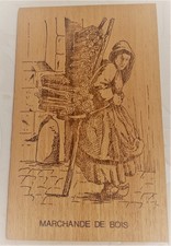 *C.P * EN BOIS LEGER *