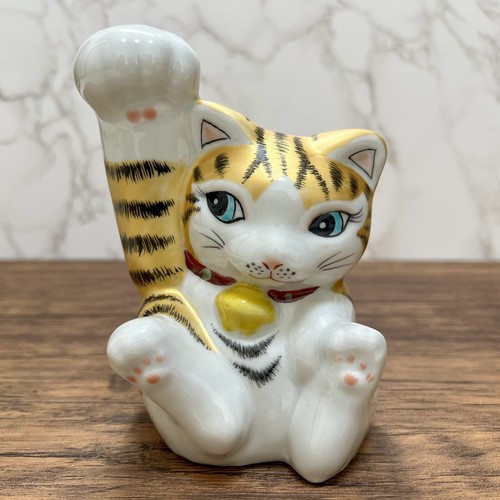 Grande patte droite - , maneki
