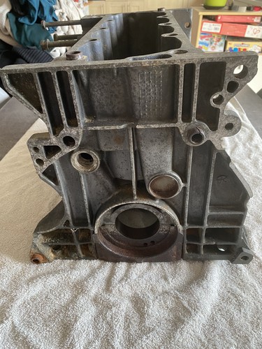 Bloc moteur 309 gti 405 - 16,