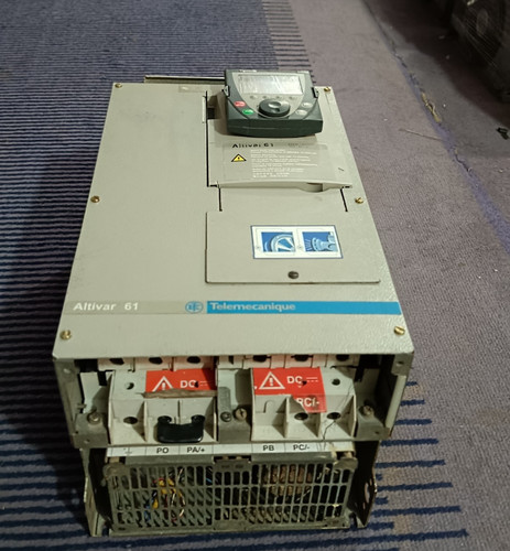 Schneider electric atv61hd22n4 - schneider,