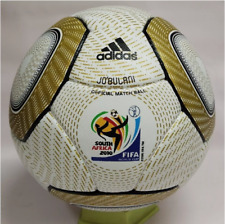 Ballon de football doré