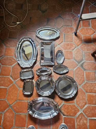 Lot plats plateaux - 9,