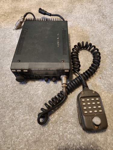 Icom dual band transceiver - fm,