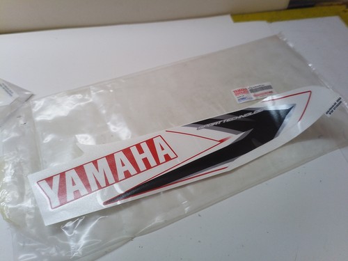 Yamaha aerox autocollant - 04,