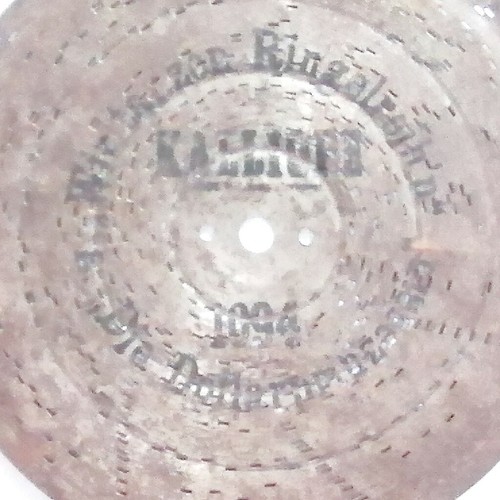 Ancienne boîte musique - à,