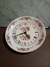 Assiette pendule à piles, motifs fleurs et oiseaux