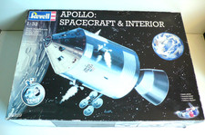 KIT REVELL  APOLLO  SPACECRAFT & INTÉRIOR  1/32 ème COMPLET   BOITE 50x36cm 2009
