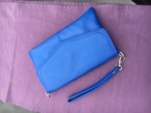 Pochette cuir bleu - pochette,