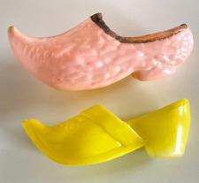 Anciennes décorations de Noël - 2 SABOTS en plastique - Tradition - Vintage