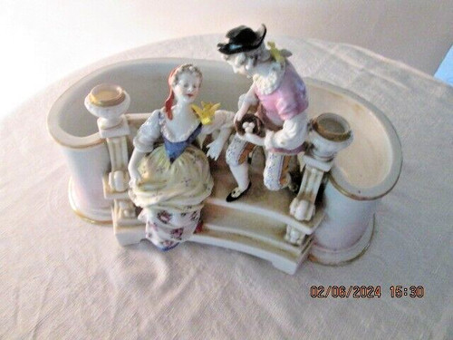 Groupe figurines porcelaine - figurines,
