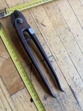 n°291 OLD TOOL /  OUTIL ANCIEN / PINCE / Tenaille Cisaille Couvreur