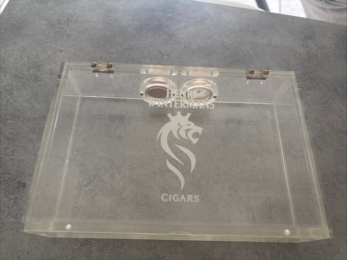 Cave cigares plexiglass - cigares,