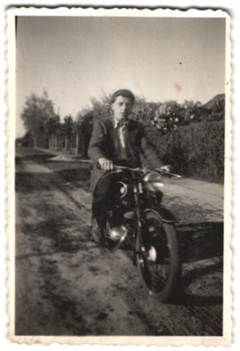 Photographie homme sur moto - sa,