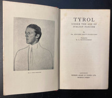Reut-Nicolussi E. Tyrol Sous Le Couteau Du Fascisme Italien. 1930