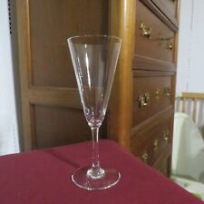 flûte à champagne cristal de Baccarat modèle MUMM signée H 18,7  CM
