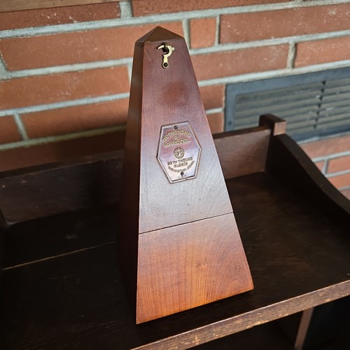 Metronome seth thomas - by,