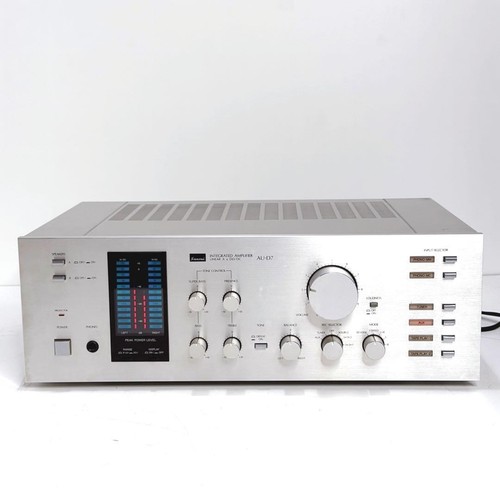 Amplificateur intégré sansui - amplificateur,