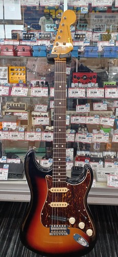 Guitare électrique squier - électrique,