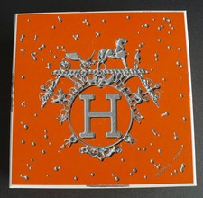 boîte carrée vide Hermès