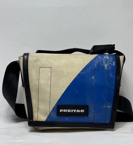 Freitag f11 lassie messenger - f11,