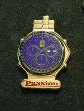 Pin's Montres Ferrari Arthus Bertrand Paris