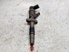 0445110261 INJECTEUR / 64761