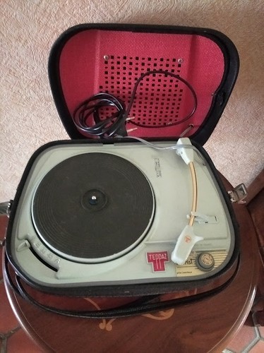 Tourne disque électrophone - tourne-disque,