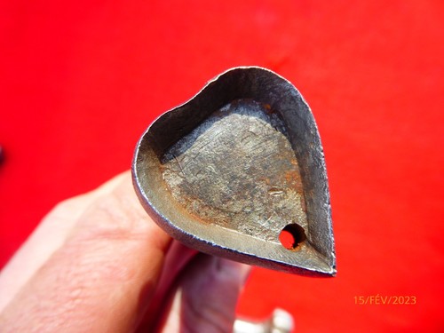 Emporte piece outil ancien - piece,