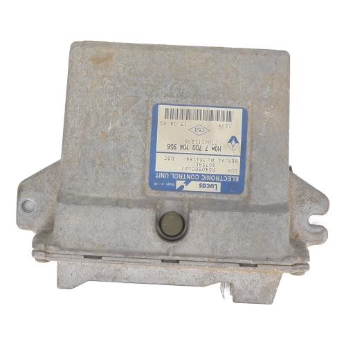 Calculateur moteur renault - moteur,