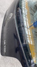 Malle/Hayon arriere VOLKSWAGEN