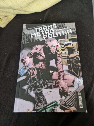 Comics transmetropolitan tome - comics,