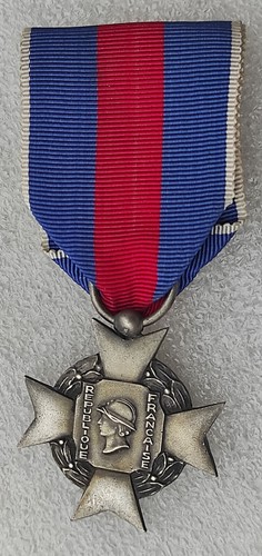 Medaille croix des - croix, services