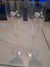 LOT DE 2 FLÛTES A CHAMPAGNE