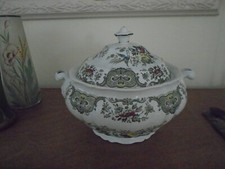 Belle soupiere ancienne - belle,