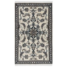 Tapis persan noué à la main