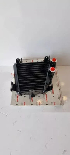 Radiateur huile origine neuf - huile,
