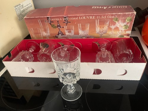 Verres pieds vin blanc - 6,