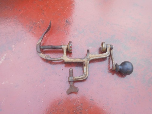 Sertisseur cartouches - sertisseur,