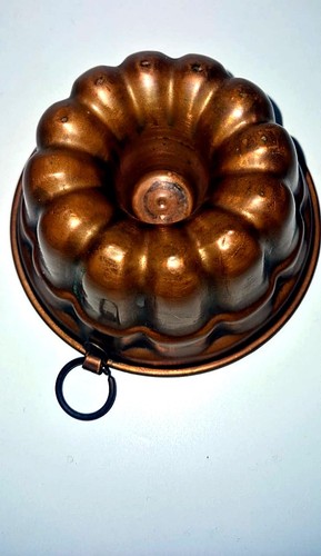 Ancien moule gâteau - ancien,