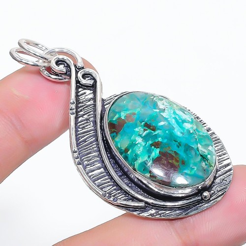 Pendentif bijou unique fait