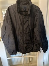 Veste coupe vent homme Gap noire, grande, légèrement doublée bon état