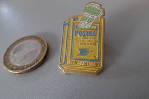 Badge pin poste st - s, la